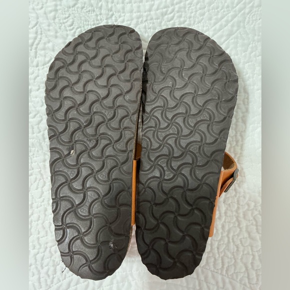 Birkenstock Gizeh sandal in burnt orange nubuck leather Size 40 US 9 - Picture 13 of 13